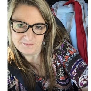 Meet your Posher, Michele